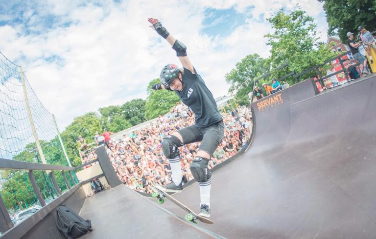 Fler tjejer i rampen